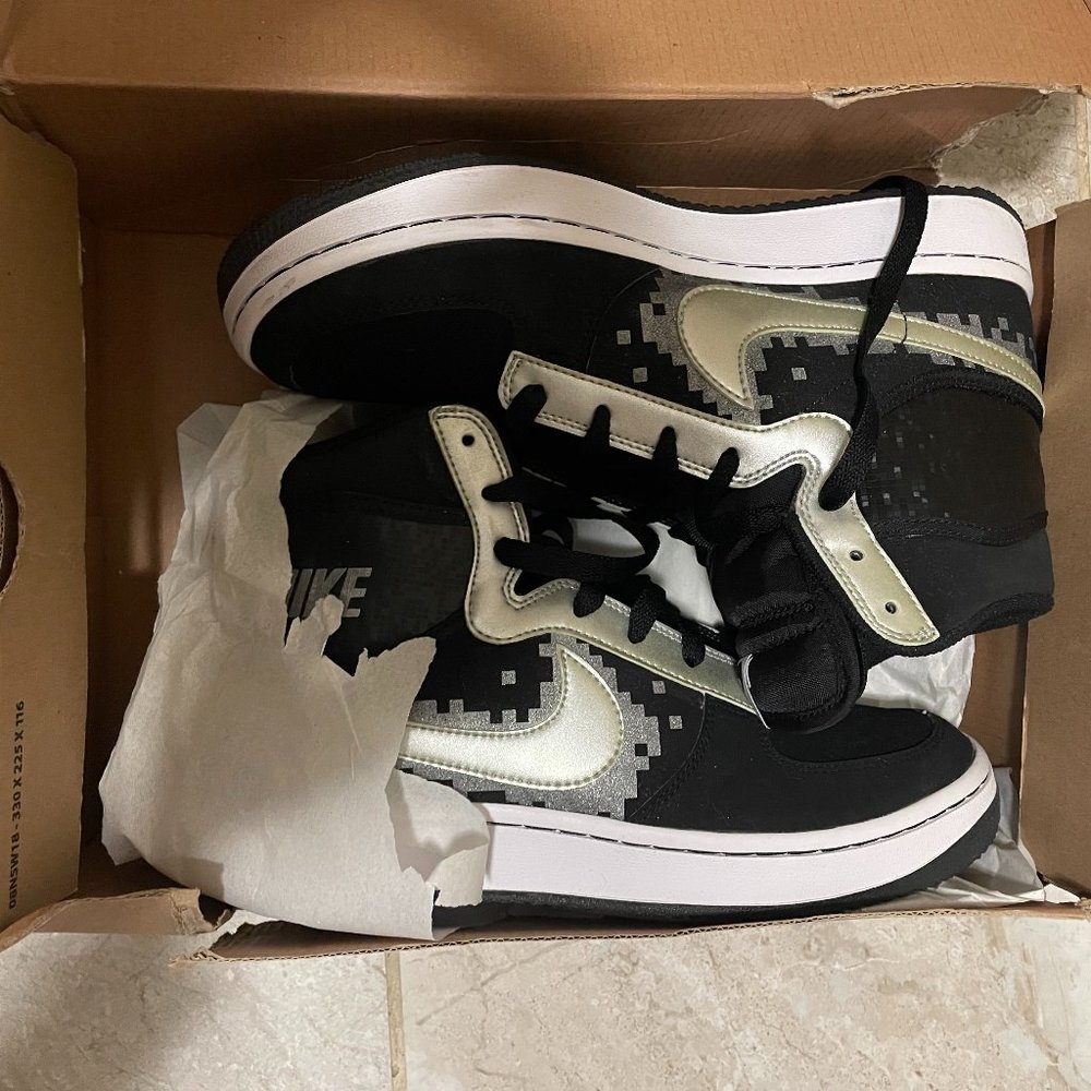 Nike Sky Force High
